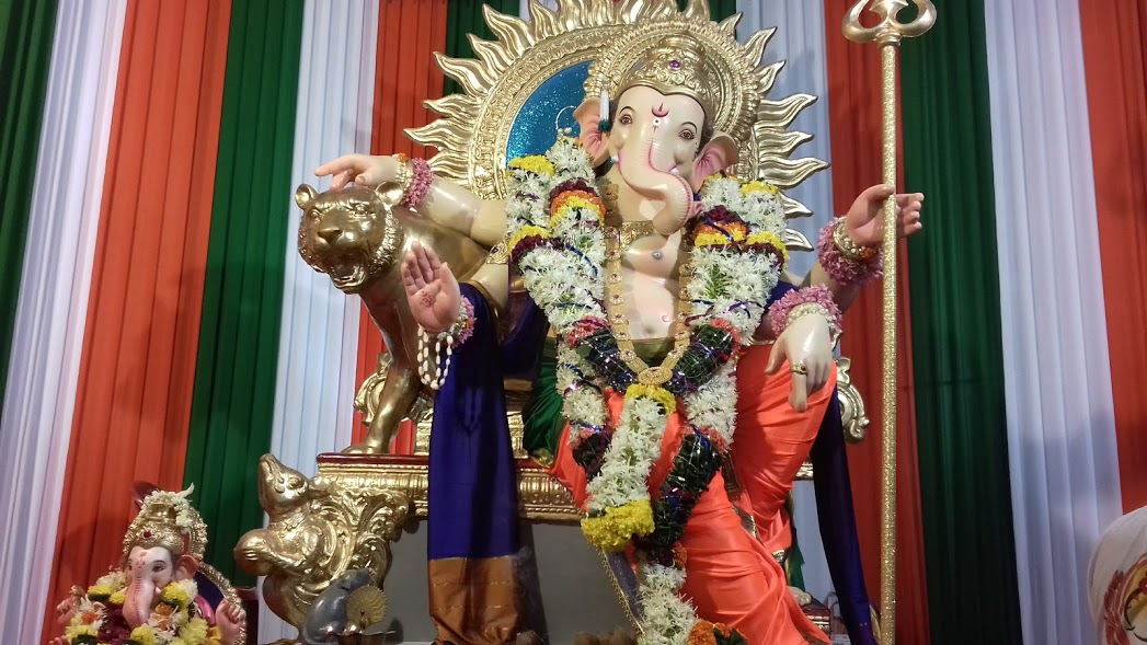 Vileparlecha vighnharta